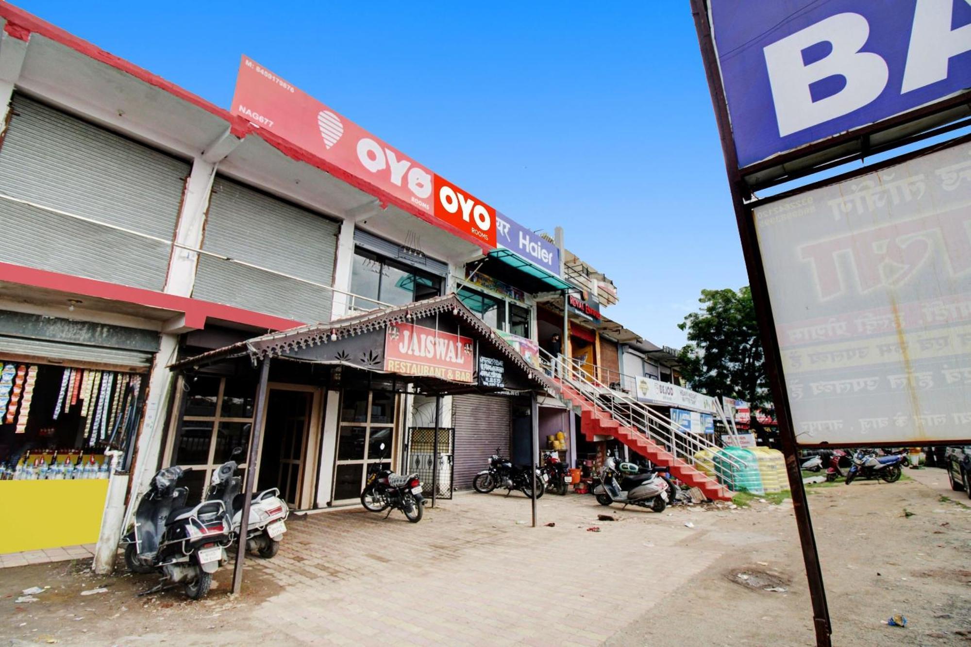 Super Hotel O Mr Nagpur Extérieur photo